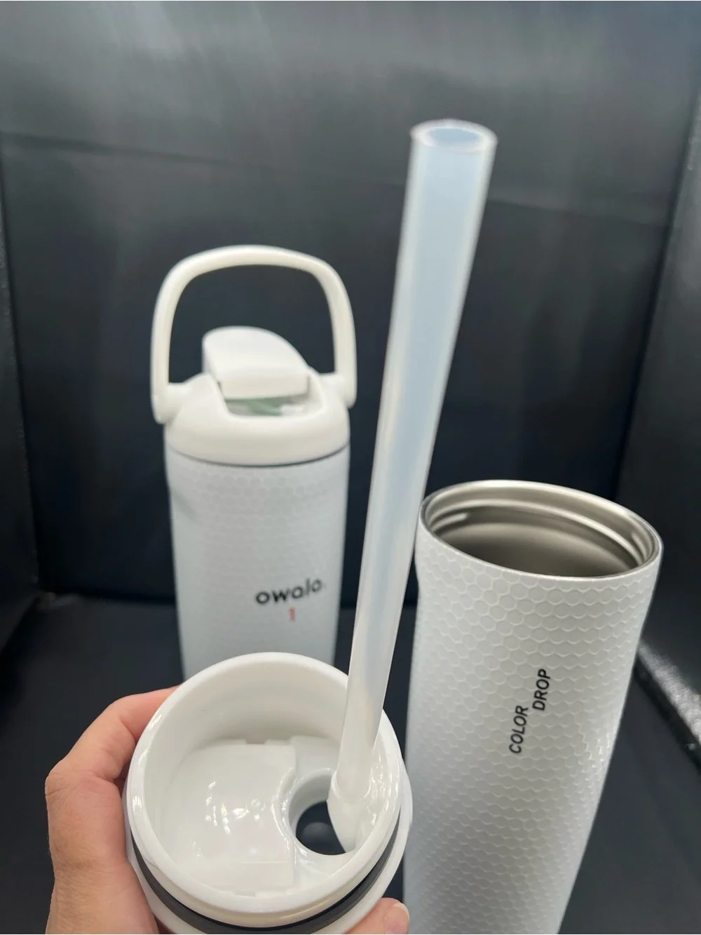 Owala White Insulated Travel Bottle with Textured Grip and Carry Handle For Golf